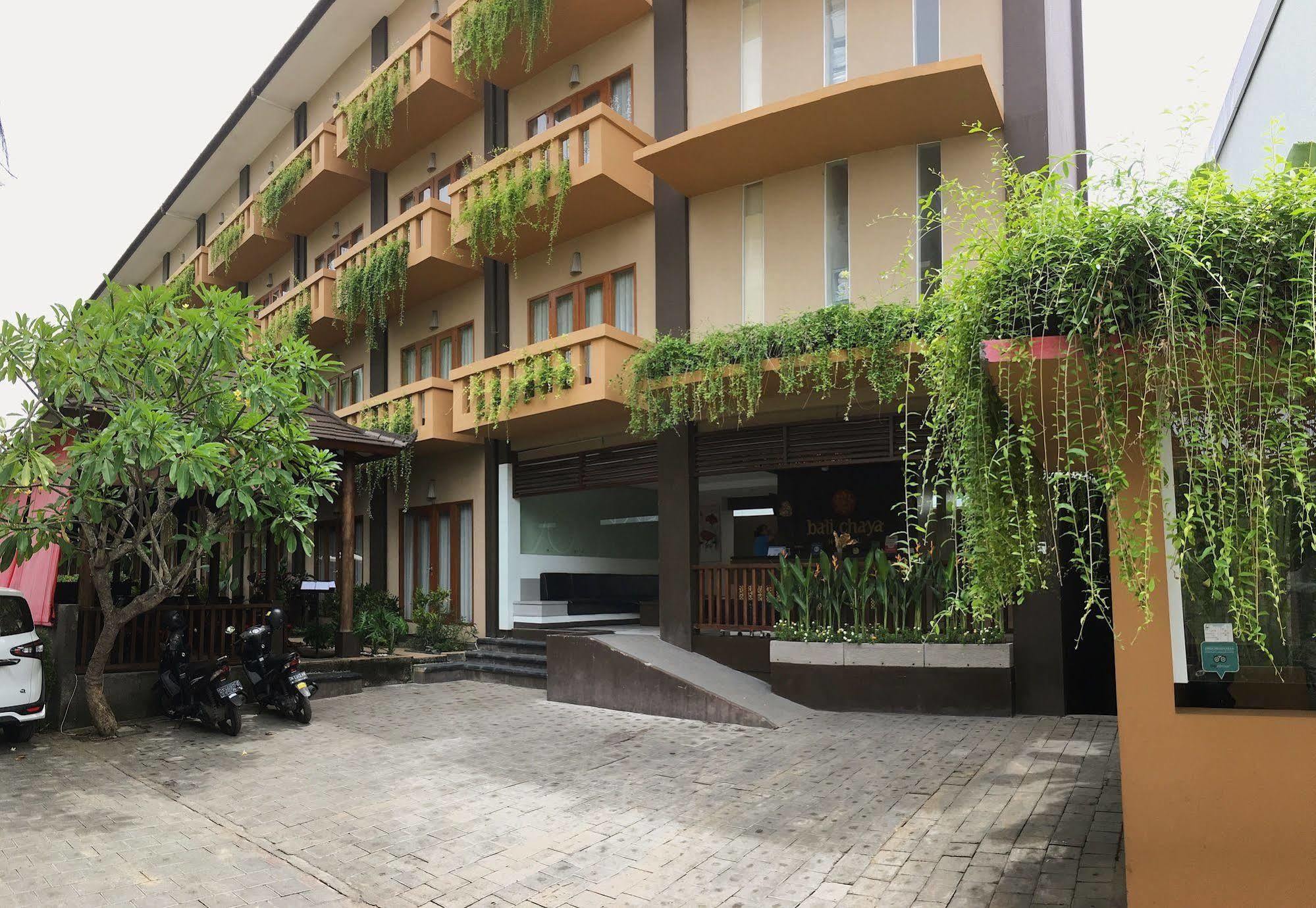 Bali Chaya Hotel Legian Exterior foto